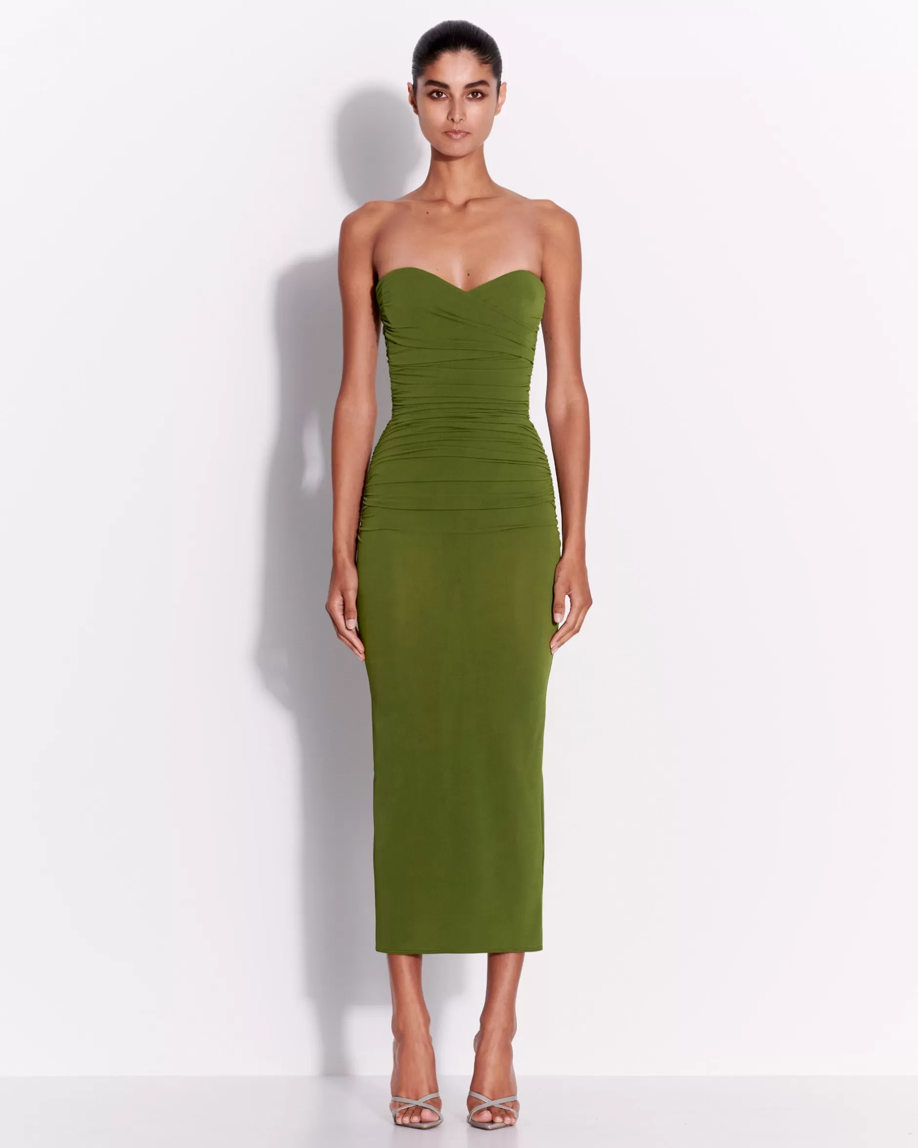 Strapless Sweetheart Ruched Dress in Crepe Jersey | Alex Perry Outlet