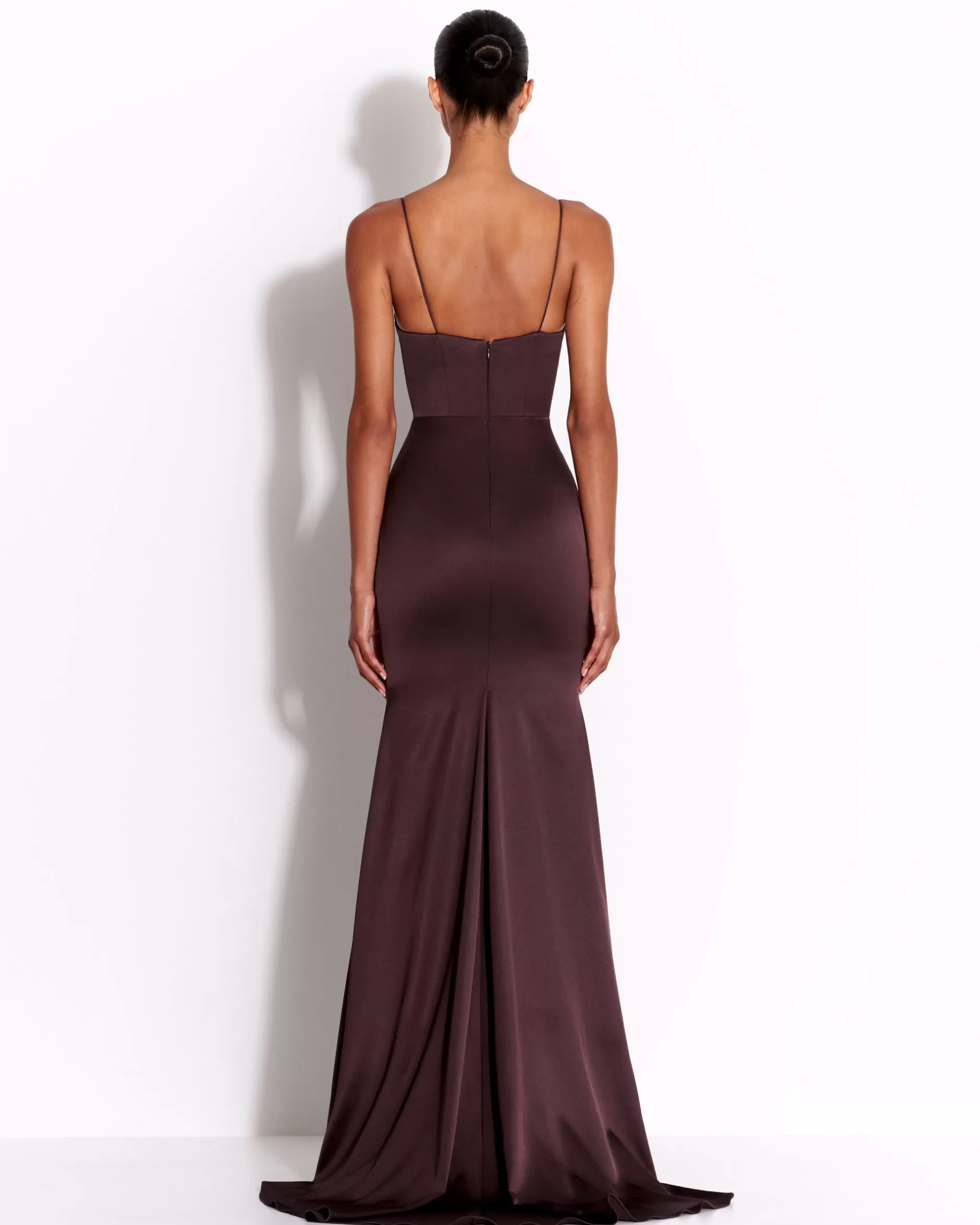 Sweetheart Gown in Satin Crepe | Alex Perry Hot